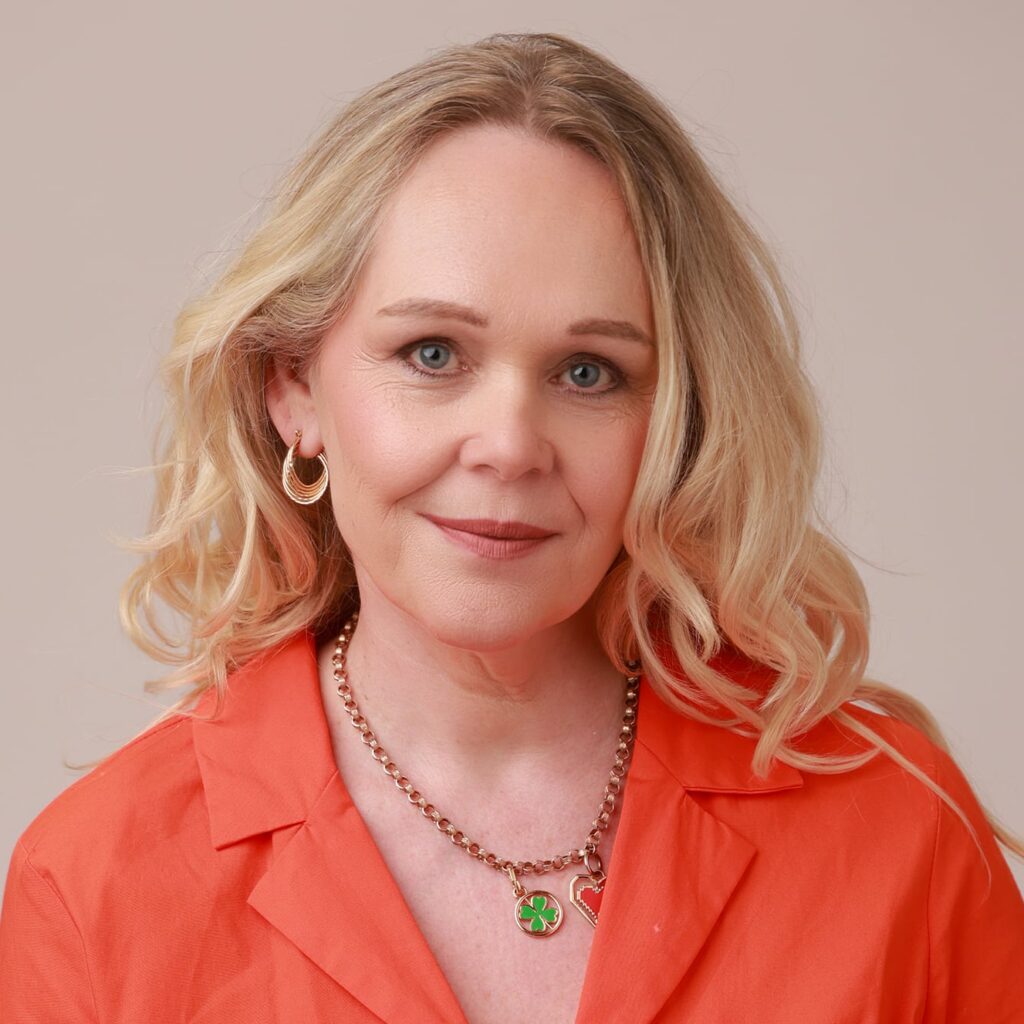Jacqui Barrett